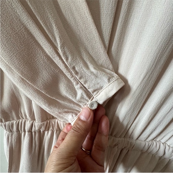 Aritzia Babaton Cream Jumpsuit , with pocket - Picture 5 of 14